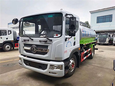 国六东风多利卡D9吸粪车