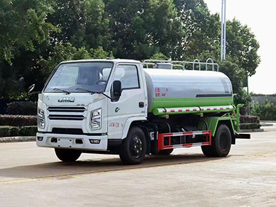 国六江铃5方洒水车