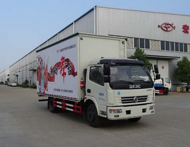 东风多利卡流动舞台车